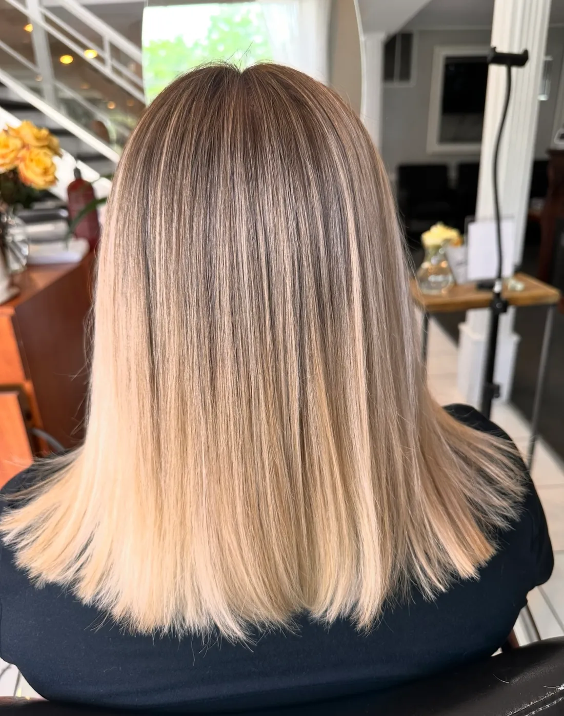 Blonde balayage lob, back view